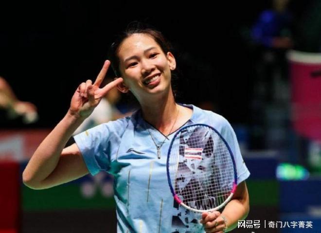 在比赛中更 在比赛中更